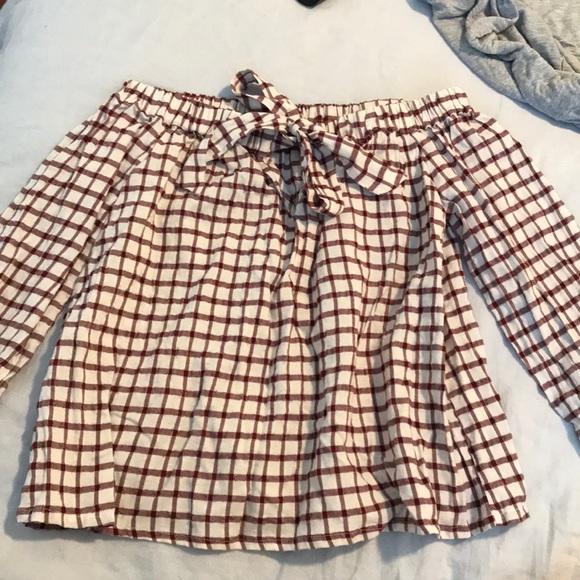 Bevello off the shoulder top - Picture 1 of 5